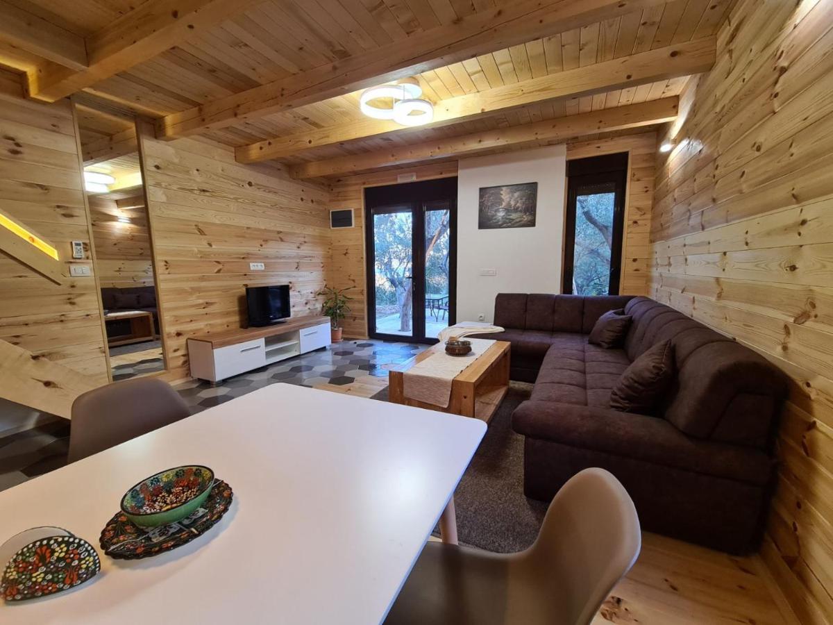 Olea Cottage ウルツィニ エクステリア 写真