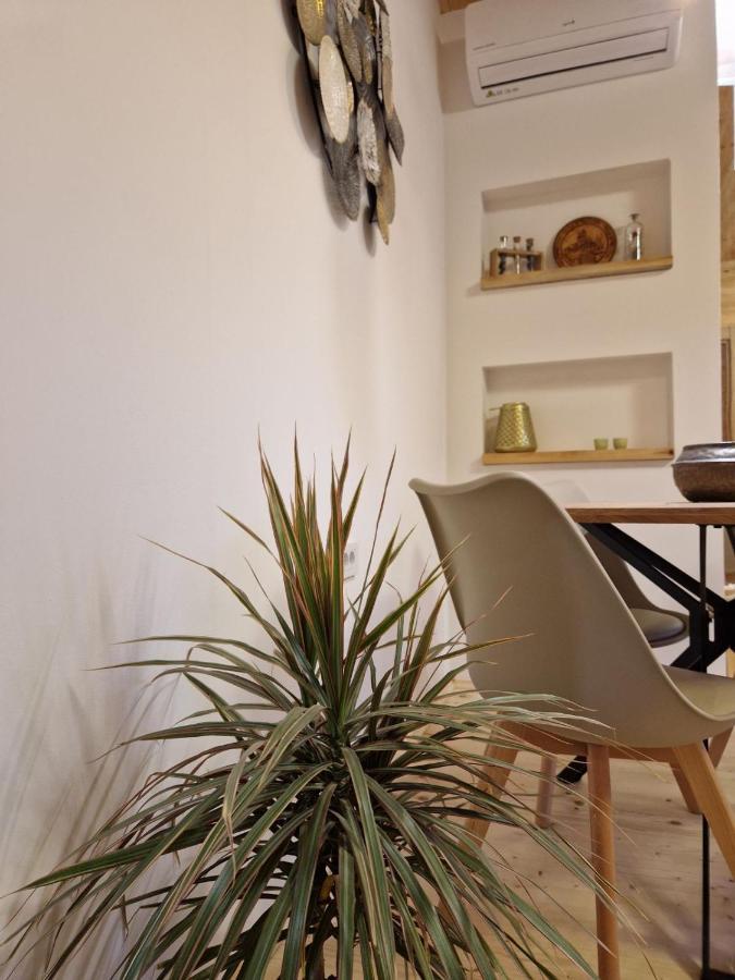Olea Cottage ウルツィニ エクステリア 写真