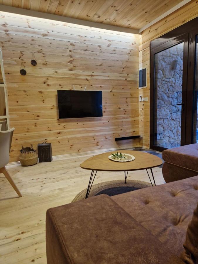 Olea Cottage ウルツィニ エクステリア 写真