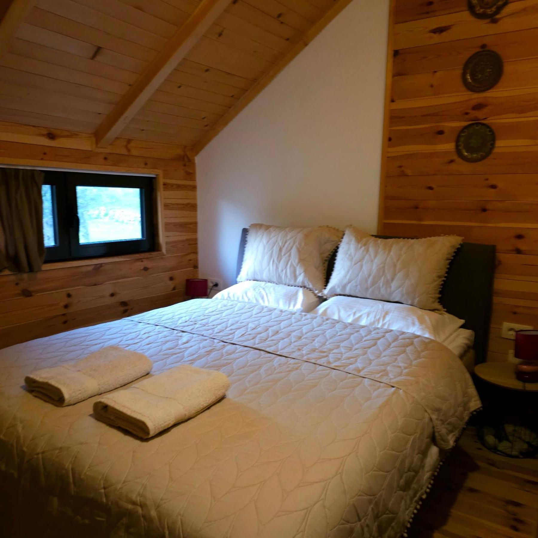 Olea Cottage ウルツィニ エクステリア 写真
